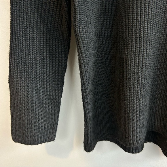 NWT Express Black Ribbed V-Neck Cozy Pullover Sweater Size Small - Picture 7 of 10